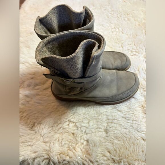 Chaco Sandstone Suede Boots size 7 - Picture 4 of 8